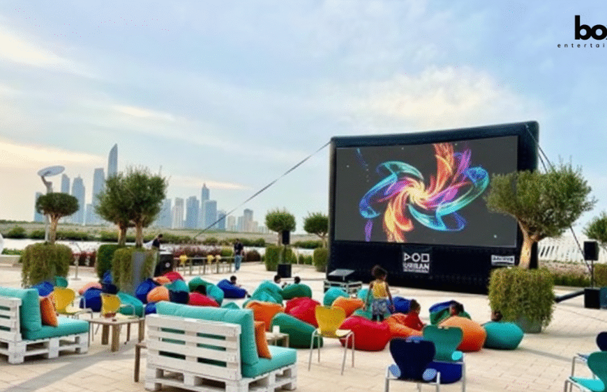 When the Sky Becomes the Screen: Dubai’s Love for Outdoor Cinema
