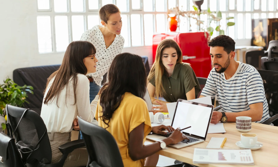 When Should Startups Use a Data Room to Support Growth?